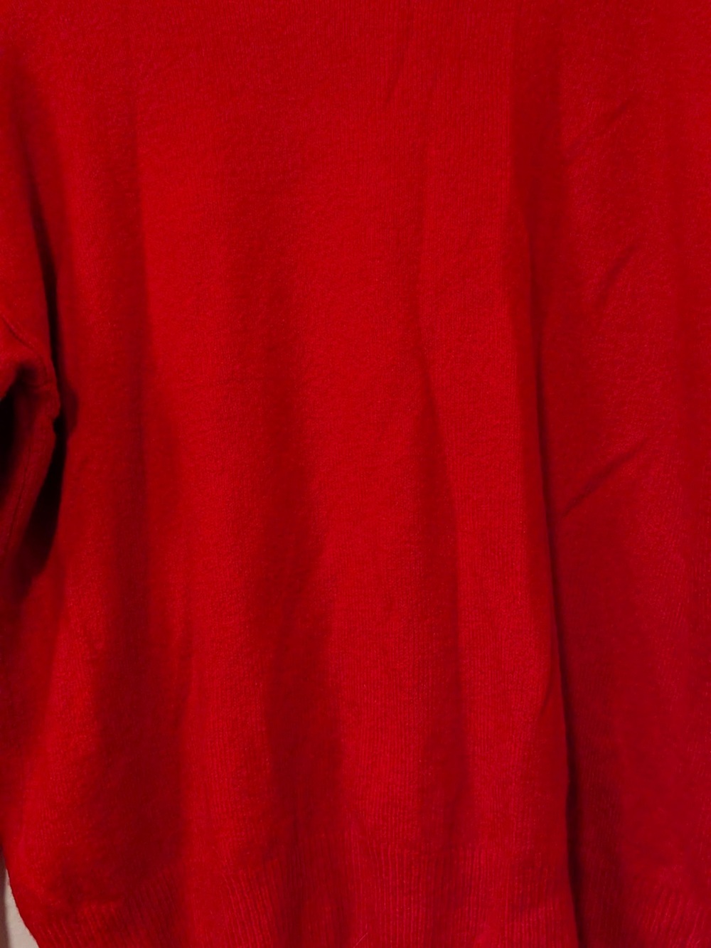 Vince Camuto Red Knit Sweater with White LOVE Detail - Picture 5 of 6